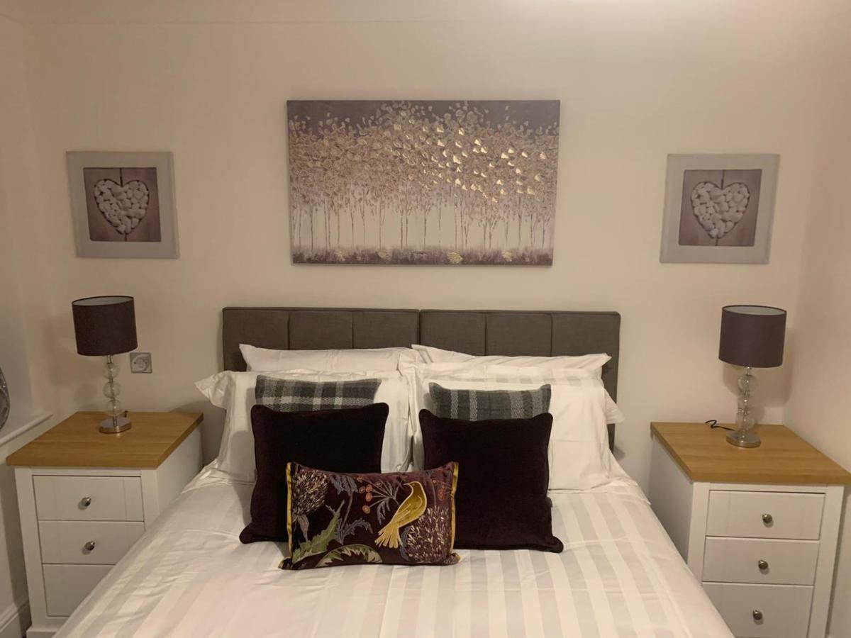Absolute Stays At The Qube -Utilita-City Center-The Rep-Icc-Nia-Edgbaston Cricket-Free Wifi- Contractors-Sealife-Brindleyplace Birmingham Exterior foto